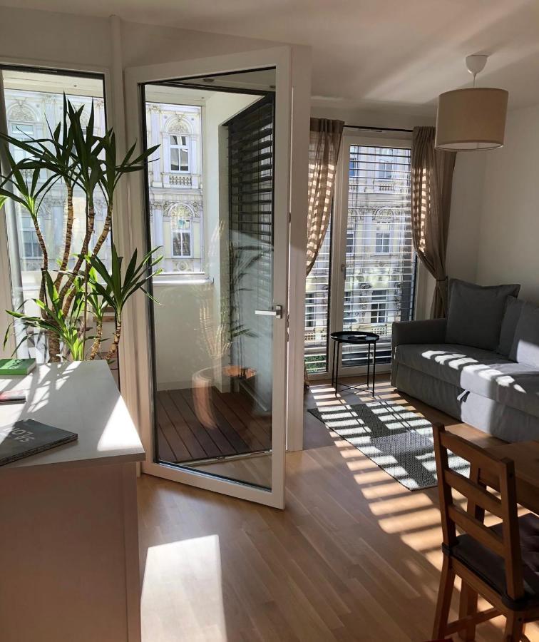 Vienna Sunny Side Up Apartments エクステリア 写真