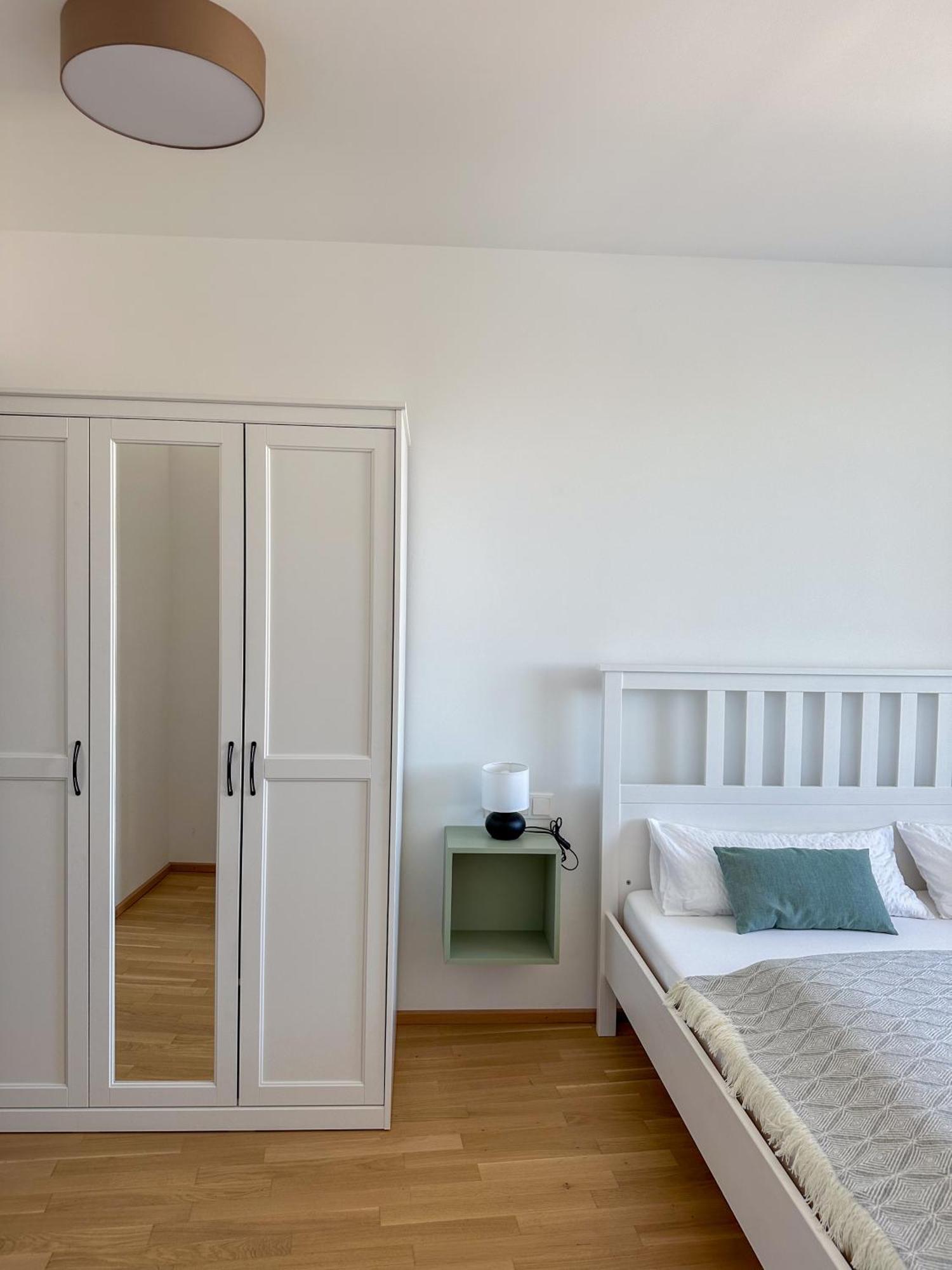 Vienna Sunny Side Up Apartments エクステリア 写真