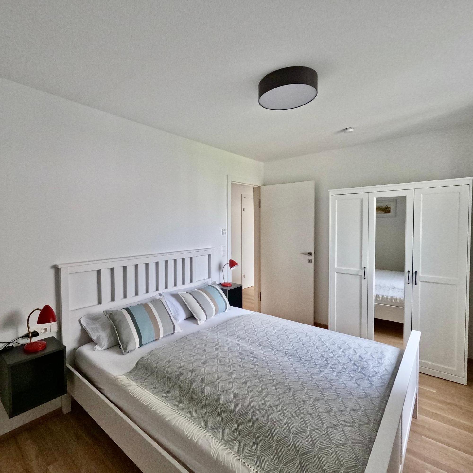 Vienna Sunny Side Up Apartments エクステリア 写真