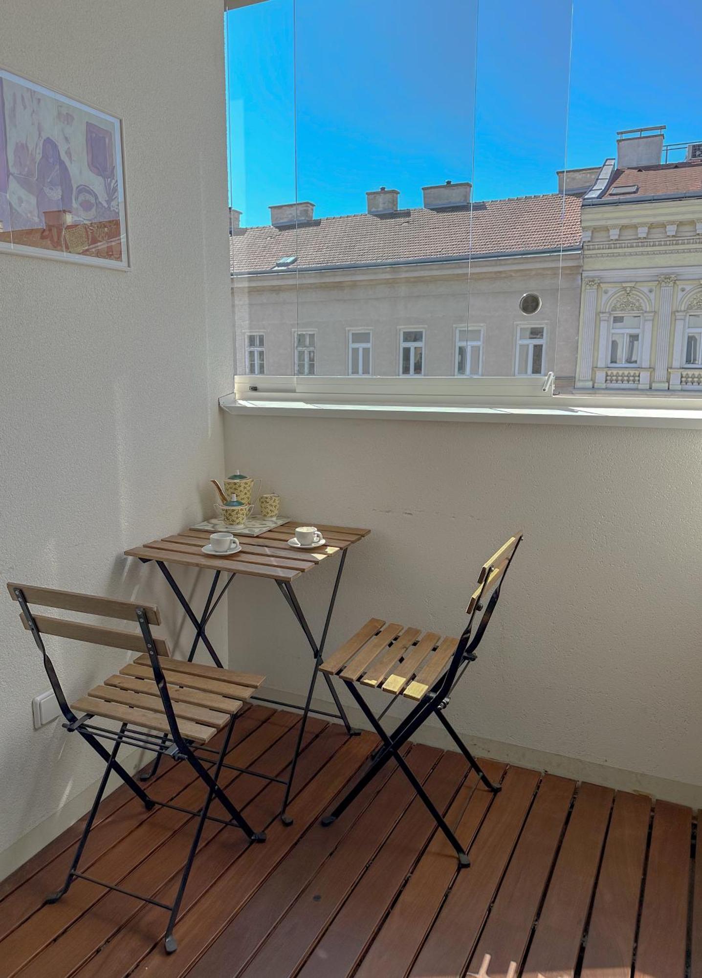 Vienna Sunny Side Up Apartments エクステリア 写真