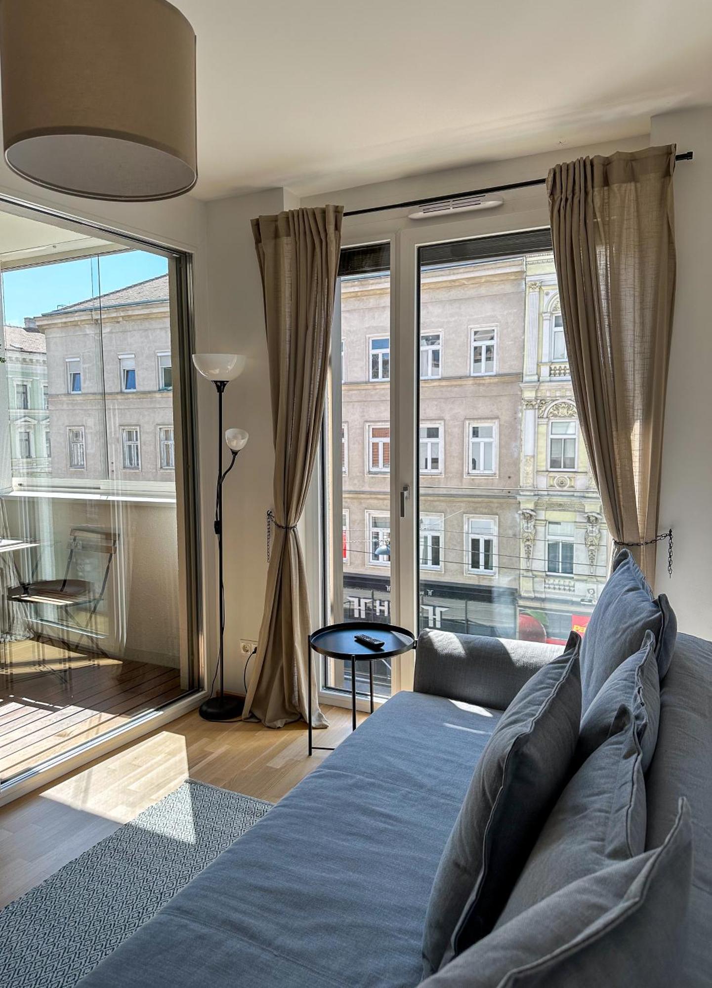 Vienna Sunny Side Up Apartments エクステリア 写真
